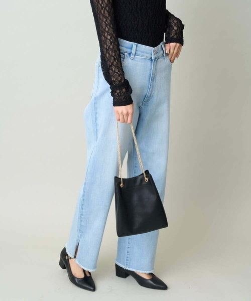 a.v.v（アーヴェヴェ）の「チェーンショルダーミニバッグ（ショルダーバッグ・レディース・シルバー/ライトピンク/ブラック・38）」の16枚目の写真