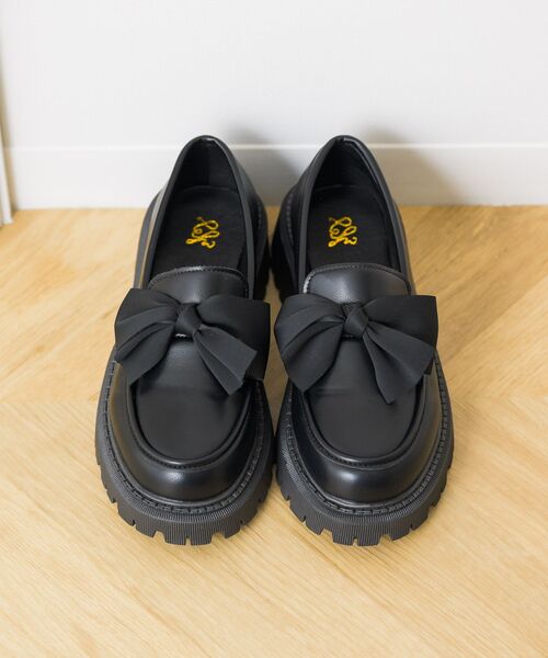 ems excite(エムズエキサイト)の「リボンローファー(その他シューズ・レディース・ブラック/オフホワイト・MEDIUM/LARGE)」の13枚目の写真