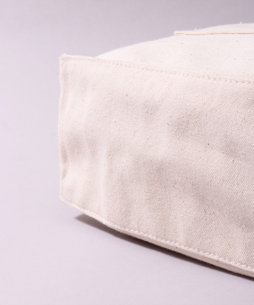 Keith Haring（キース・ヘリング）の「(LF)【Keith Haring】【Radiant Baby】アート キャンバス トートバッグ（トートバッグ・レディース・アイボリー/ブラック・ONE SIZE）」の11枚目の写真