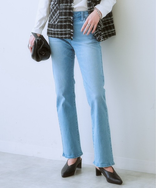 SMILE LAND(スマイルランド)の「<大きいサイズ>すごのびストレッチデニムストレートパンツ(ゆったり太もも)【股下68cm】(デニムパンツ・レディース・ブルー系/ネイビー/ブルー系その他・L/LL/3L/4L/5L)」の8枚目の写真
