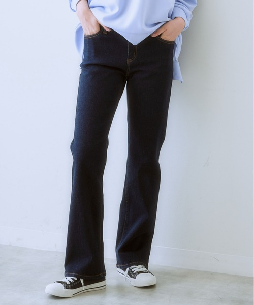 SMILE LAND(スマイルランド)の「<大きいサイズ>すごのびストレッチデニムストレートパンツ(ゆったり太もも)【股下68cm】(デニムパンツ・レディース・ブルー系/ネイビー/ブルー系その他・L/LL/3L/4L/5L)」の11枚目の写真