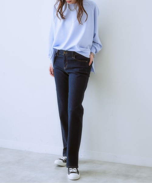 SMILE LAND(スマイルランド)の「<大きいサイズ>すごのびストレッチデニムストレートパンツ(ゆったり太もも)【股下68cm】(デニムパンツ・レディース・ブルー系/ネイビー/ブルー系その他・L/LL/3L/4L/5L)」の14枚目の写真