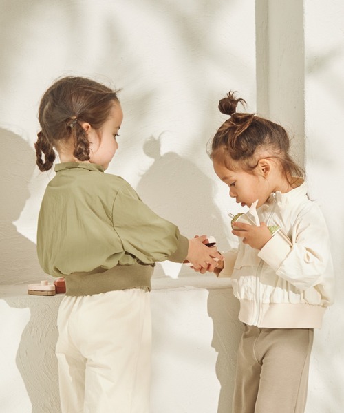 sea and shells by pairmanon（シーアンドシェルズバイペアマノン）の「【sea and shells by pairmanon】ナイロン マウンテンパーカー（その他ベビーウェア・キッズ・イエロー/ホワイト/カーキ・100/110/80/90）」の12枚目の写真