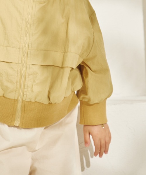 sea and shells by pairmanon（シーアンドシェルズバイペアマノン）の「【sea and shells by pairmanon】ナイロン マウンテンパーカー（その他ベビーウェア・キッズ・イエロー/ホワイト/カーキ・100/110/80/90）」の14枚目の写真