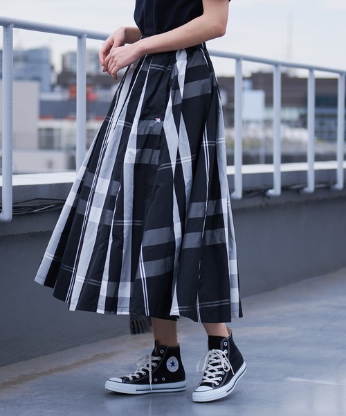 Arnold Palmer（アーノルドパーマー）の「チェック タック スカート（スカート・レディース・ブラック/グリーン・L/S/M）」の9枚目の写真