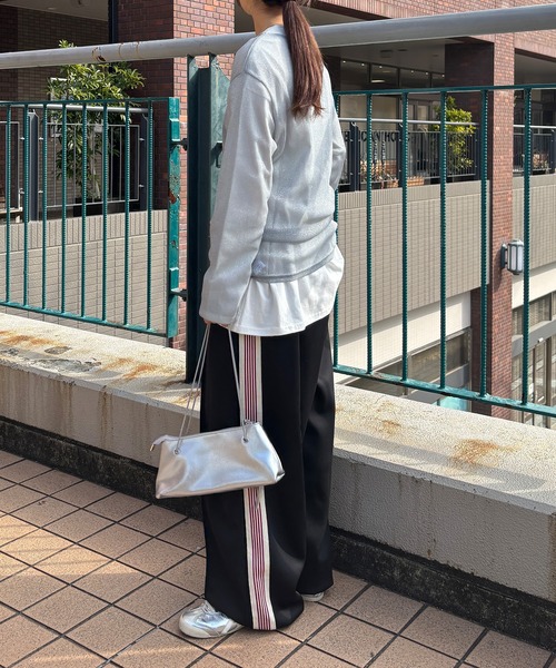 ISOOK（アイスー）の「【ISOOK / アイスー】シアーオーバーラメトップス / 春服 春トップス ラメトップス シアートップス オケージョン シアーロンT ブラウス クルーネック オーバーサイズ ZOZOTOWN限定（Tシャツ/カットソー・レディース・ブラック/ホワイト/グレー/ブラウン・FREE）」の16枚目の写真