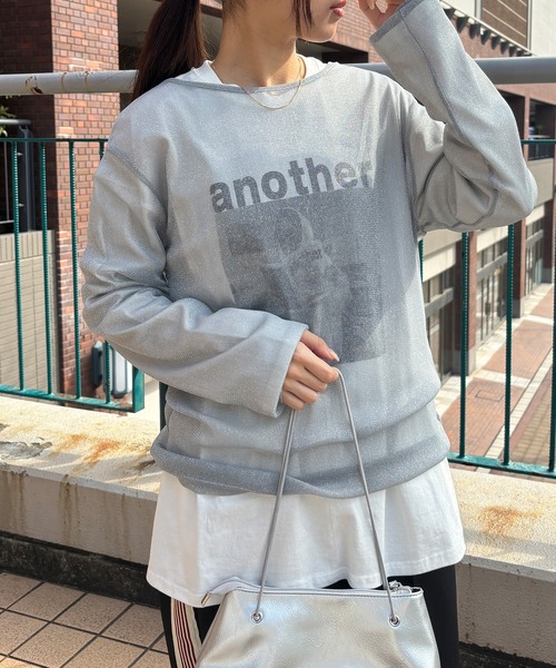 ISOOK（アイスー）の「【ISOOK / アイスー】シアーオーバーラメトップス / 春服 春トップス ラメトップス シアートップス オケージョン シアーロンT ブラウス クルーネック オーバーサイズ ZOZOTOWN限定（Tシャツ/カットソー・レディース・ブラック/ホワイト/グレー/ブラウン・FREE）」の6枚目の写真