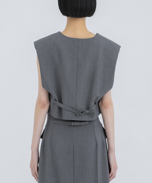 STUDIOUS（ステュディオス）の「【STUDIOUS/ステュディオス】クロップドテーラードベスト（ベスト・レディース・ブラック/グレー・FREE）」の7枚目の写真