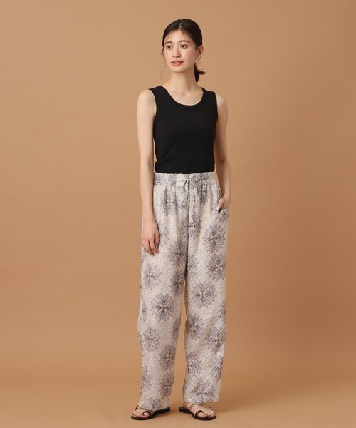 DRESSTERIOR（ドレステリア）の「◆Robert．P．Miller（ロベルト・ピー・ミラー）パネルリブ タンクトップ　808C（タンクトップ・レディース・ホワイト系2/ブラック/ピンク系3/グリーン系その他4・00）」の6枚目の写真