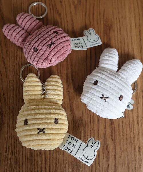 I.D.E.A international(イデアインターナショナル)の「BTT MiffyFlatKeychain(BTT-048BC)Buttercr(その他雑貨・レディース・ホワイト系その他/ピンク系その他/その他・フリ-)」の14枚目の写真