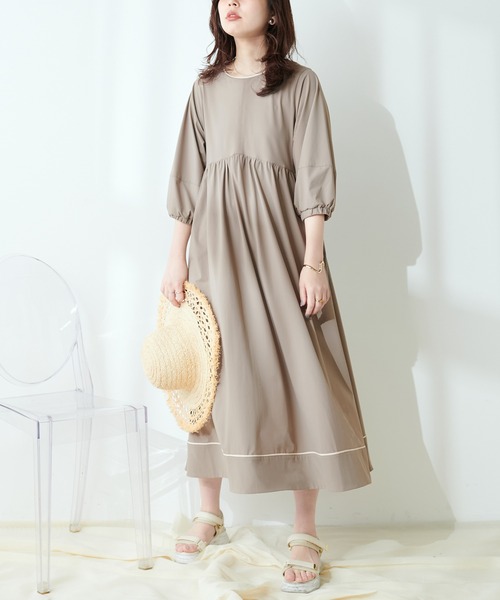 natural couture(ナチュラルクチュール)の「パイピングランタンデザインワンピース(ラッシュガード・レディース・ブラック/モカ/ライトベージュ・FREE)」の10枚目の写真