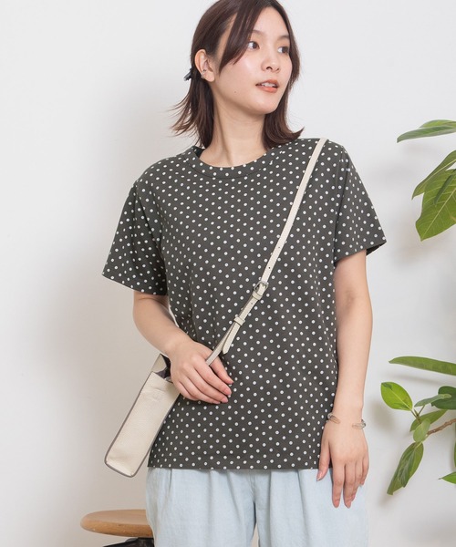 POU DOU DOU(プードゥドゥ)の「クラシックパターンTee(Tシャツ/カットソー・レディース・ダークグレー/ブラック/アイボリー・3)」の1枚目の写真