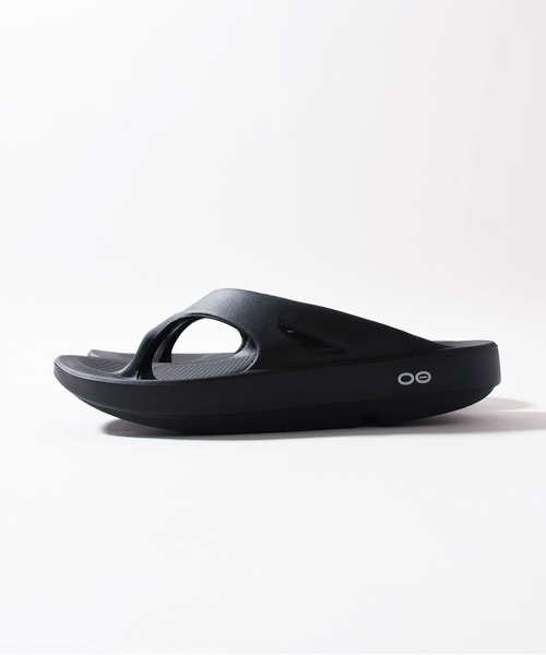 OOFOS（ウーフォス）の「【OOFOS】OOriginal ウーオリジナル（サンダル・レディース・ブラック/ピンク/グレー・23/25/24）」の18枚目の写真