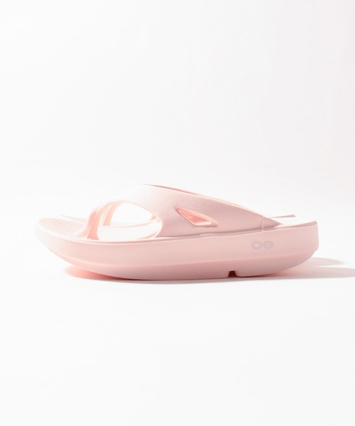OOFOS（ウーフォス）の「【OOFOS】OOriginal ウーオリジナル（サンダル・レディース・ブラック/ピンク/グレー・23/25/24）」の7枚目の写真
