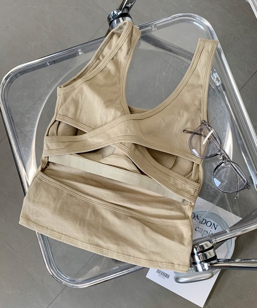 non-hedge(ノンヘッジ)の「バッククロスタンクトップ(タンクトップ・レディース・ブラック/カーキ/オフホワイト/チャコールグレー/ブラウン/ベージュ・FREE)」の5枚目の写真