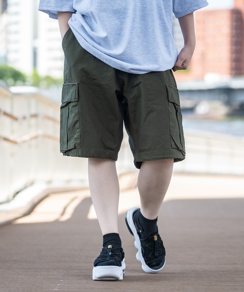 JOHN'S CLOSET（ジョンズクローゼット）の「【13】ツイルワイドカーゴショーツ（カーゴパンツ・メンズ・ブラック/カーキ/ウッドランド・MEDIUM/LARGE）」の8枚目の写真