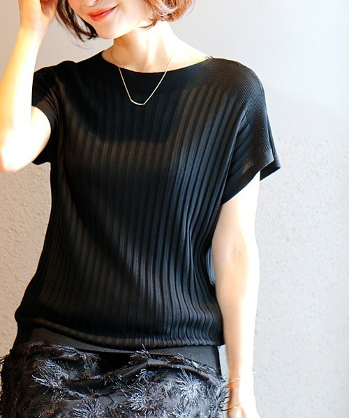 Ehre style（エーレスタイル）の「夏の制服に。ずっと着ていたいサラッと涼ニット（Tシャツ/カットソー・レディース・ホワイト/ブラック/グリーン系その他・FREE）」の9枚目の写真