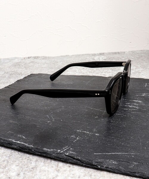 Stutostein Nolley's（シュテットシュタインノーリーズ）の「NOAH ウェリントン/スクエア カラーレンズ サングラス（サングラス・メンズ・ブラック・FREE）」の7枚目の写真