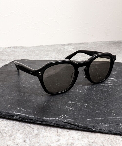 Stutostein Nolley's（シュテットシュタインノーリーズ）の「NOAH ウェリントン/スクエア カラーレンズ サングラス（サングラス・メンズ・ブラック・FREE）」の8枚目の写真