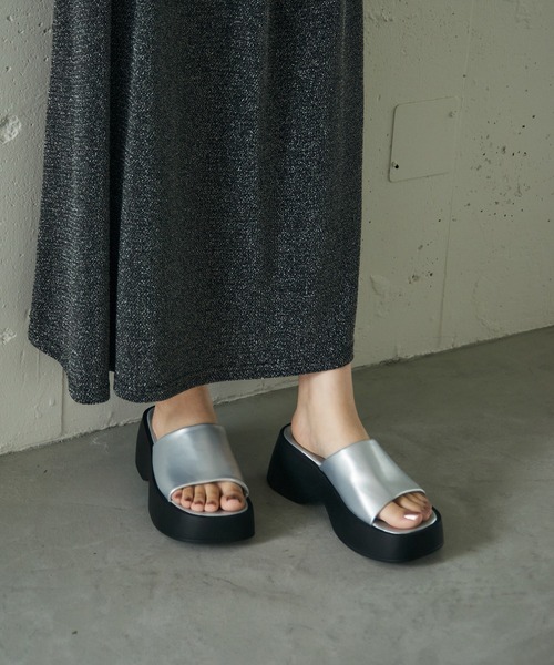 SETUP7（セットアップセブン）の「【SETUP7】厚底バルキーソール スクエアサンダル SCCH574（サンダル・レディース・ホワイト/ブラック/シルバー・23cm/23.5cm/24cm）」の21枚目の写真