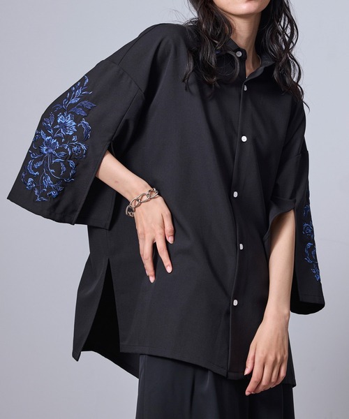 JUNRED(ジュンレッド)の「スリットワイドスリーブ刺繍シャツ(シャツ/ブラウス・メンズ・ホワイト/ブラック・L/M/S)」の18枚目の写真