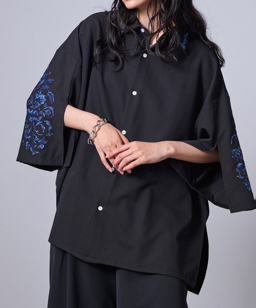 JUNRED(ジュンレッド)の「スリットワイドスリーブ刺繍シャツ(シャツ/ブラウス・メンズ・ホワイト/ブラック・L/M/S)」の19枚目の写真