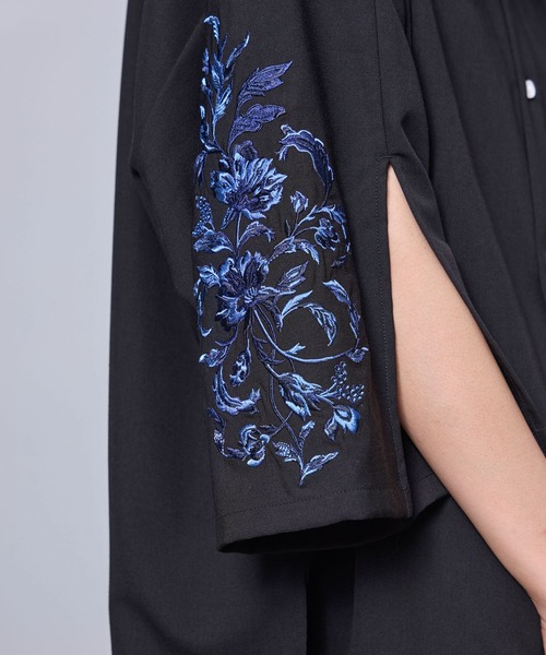 JUNRED(ジュンレッド)の「スリットワイドスリーブ刺繍シャツ(シャツ/ブラウス・メンズ・ホワイト/ブラック・L/M/S)」の20枚目の写真