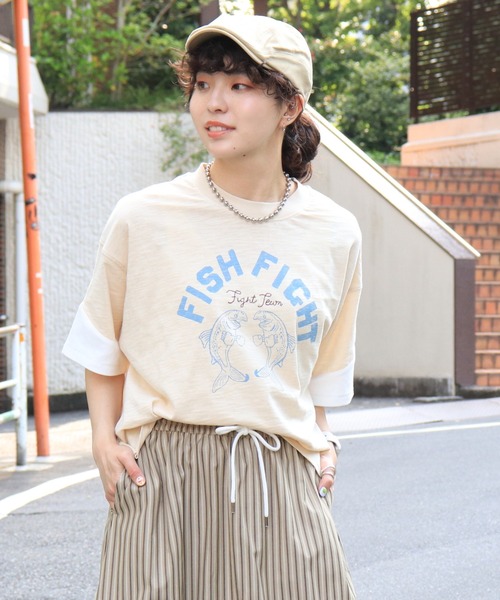 DOUBLE NAME（ダブルネーム）の「FISH FIGHTスラブ天竺TEE（Tシャツ/カットソー・レディース・ブルー/ベージュ/スミクロ・FREE）」の17枚目の写真