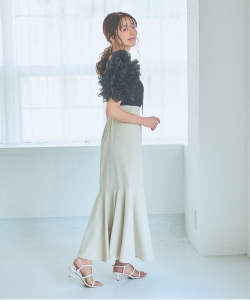 mysty woman(ミスティウーマン)の「フリルボレロキャミSET 135588(シャツ/ブラウス・レディース・ブラック/グレー/オフホワイト・FREE)」の11枚目の写真