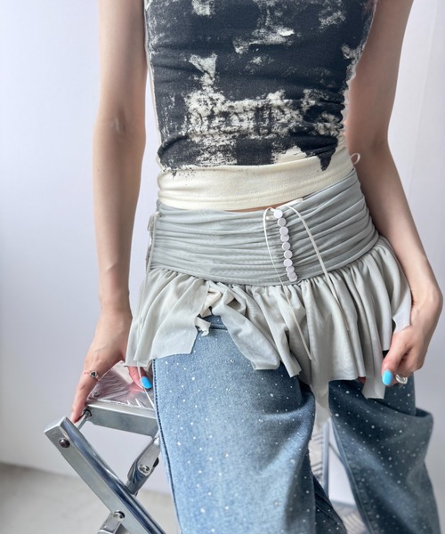 Y2K SYNAPSE FACTORY（ワイツーケー シナプスファクトリー）の「【シアー】フリルベージュ２WAYスカート（スカート・レディース・ベージュ・FREE）」の17枚目の写真