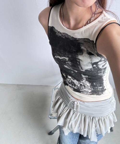 Y2K SYNAPSE FACTORY（ワイツーケー シナプスファクトリー）の「【シアー】フリルベージュ２WAYスカート（スカート・レディース・ベージュ・FREE）」の18枚目の写真