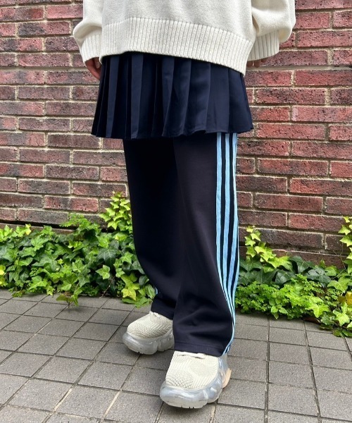 Candy Stripper(キャンディストリッパー)の「PLEATS LAYERED パンツ(その他パンツ・レディース・ネイビー/ヘザーグレー/ブラック・2)」の1枚目の写真