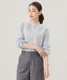 J.PRESS Ladies（J.プレス レディス）の「【洗える】BEZ ドビーストライプ フリルネック ブラウス（シャツ/ブラウス・レディース）」