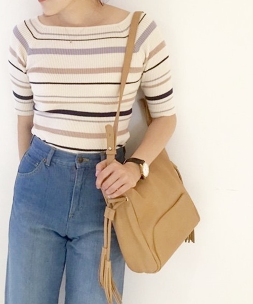 Chico（チコ）の「【who's who Chico】サイドタッセルショルダーバック（ショルダーバッグ・レディース・ベージュ/カーキ/ブラック・FREE）」の6枚目の写真