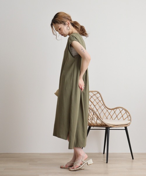 atONE(アットワン)の「フロント刺繍クルーネックカットワンピース(ワンピース・レディース・ブラック/カーキ/モカ・M)」の18枚目の写真