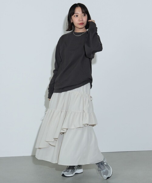 BEAMS HEART（ビームスハート）の「アシメ ティアード スカート（スカート・レディース・ブラック/ホワイト系その他5・FREE）」の3枚目の写真