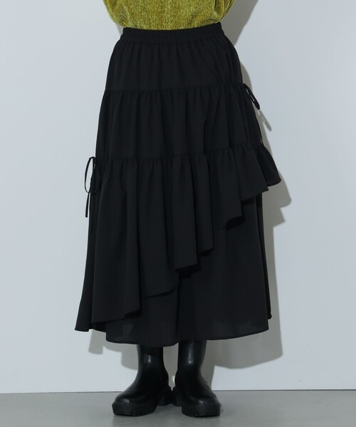 BEAMS HEART（ビームスハート）の「アシメ ティアード スカート（スカート・レディース・ブラック/ホワイト系その他5・FREE）」の16枚目の写真