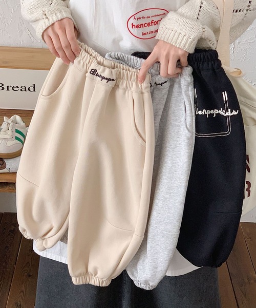 aimoha（アイモハ）の「【aimoha-KIDS-】スウェットパンツ（スウェットパンツ・キッズ・ブラック/グレー/ベージュ・90/100/110/120/130）」の13枚目の写真