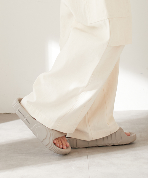 adidas（アディダス）の「adidas ADILETTE 22 MDF05（サンダル・メンズ・チャコールグレー/ブラック系その他/ホワイト・26.5cm/27.5cm/28.5cm）」の12枚目の写真