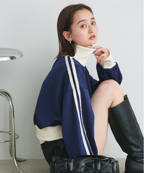 アディダス トラックジャケット ジャージ S クリーム×ブルー 短丈 ショート丈 アディダス トラックジャケット ジャージ S クリーム×ブルー 短