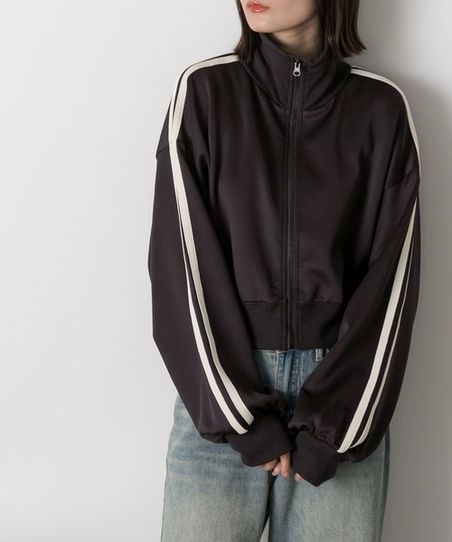ad thie(アドティエ)の「ショート丈 トラックジャケット(ジャージ・レディース・アイボリー/ボルドー/ブラック/グレー/ネイビー・FREE)」の22枚目の写真