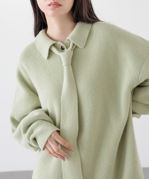 yuw(ユウ)の「Minkウールニットタイ 151554(ストール/ショール・レディース・グリーン/チャコールグレー・FREE)」の2枚目の写真