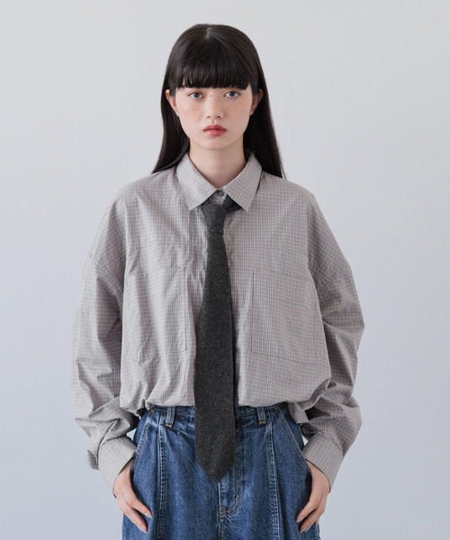 yuw(ユウ)の「Minkウールニットタイ 151554(ストール/ショール・レディース・グリーン/チャコールグレー・FREE)」の4枚目の写真