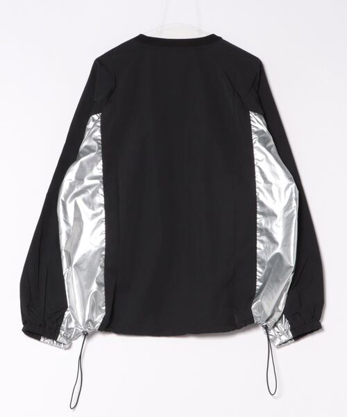 SPINNS(スピンズ)の「ストリート/ゲームシャツデザイントップス シルバー(スウェット・メンズ・ブラック/ネイビー/グレー/ブルー・ONESIZE)」の13枚目の写真