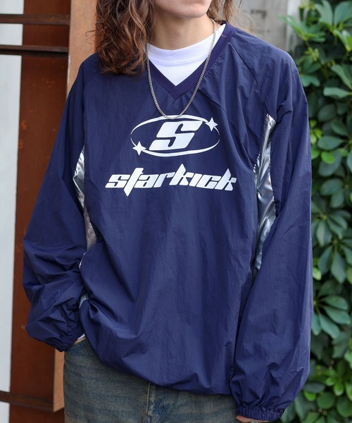 SPINNS(スピンズ)の「ストリート/ゲームシャツデザイントップス シルバー(スウェット・メンズ・ブラック/ネイビー/グレー/ブルー・ONESIZE)」の22枚目の写真