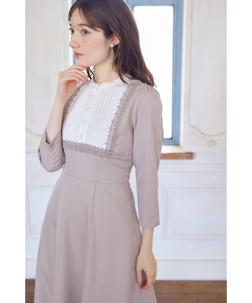 あれたべよー セール】ヨークレース切替レースアップ長袖ワンピース