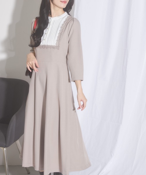 【セール】【ZOZO限定】ヨークレース切替レースアップ長袖ワンピース（ワンピース）｜tocco closet（トッコ クローゼット）