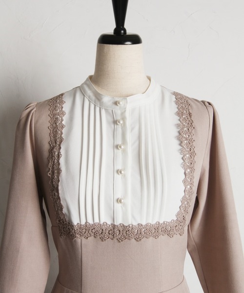 【セール】【ZOZO限定】ヨークレース切替レースアップ長袖ワンピース（ワンピース）｜tocco closet（トッコ クローゼット）