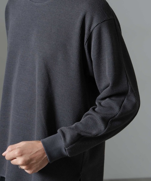 NANO universe(ナノユニバース)の「テクノワッフル ロングスリーブTシャツ(Tシャツ/カットソー・メンズ・チャコール/オフホワイト・L/M)」の21枚目の写真