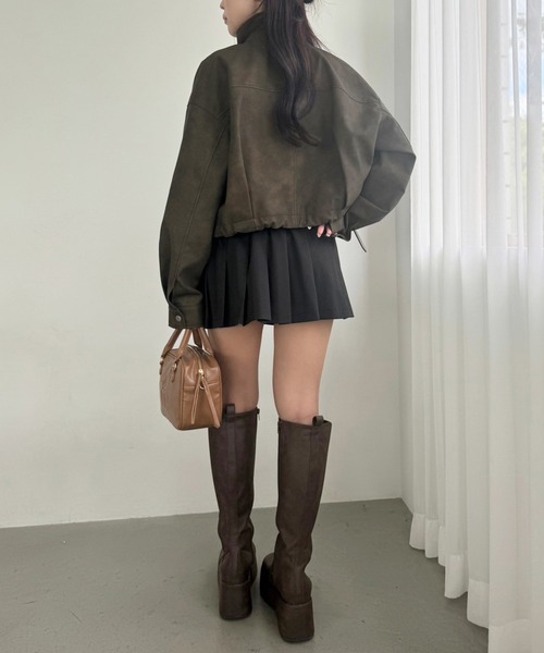 one after another NICE CLAUP(ワンアフターアナザーナイスクラップ)の「ショート合皮ジャケット(ブルゾン・レディース・ブラック/ベージュ/ブラウン・FREE)」の12枚目の写真